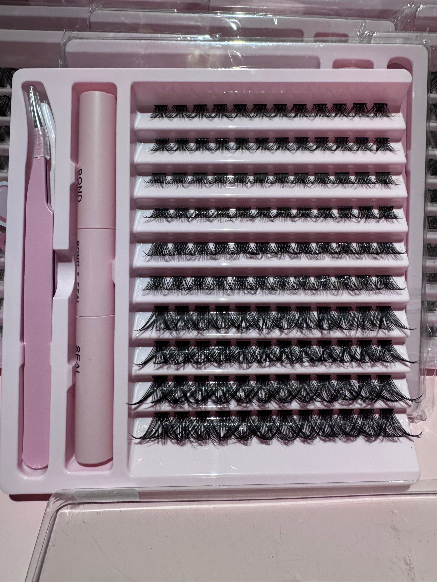 Eyelash extensions kit